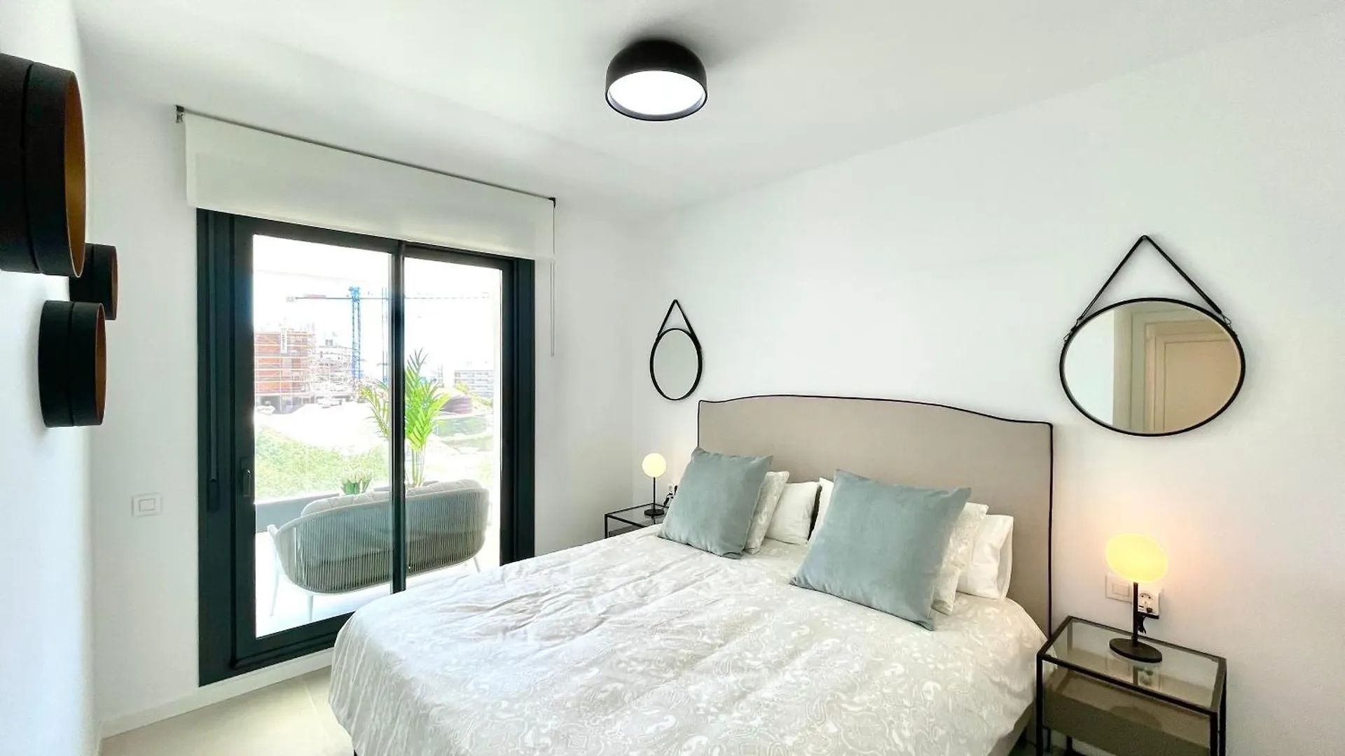 Majestic Apartment By The Beach, Fuengirola