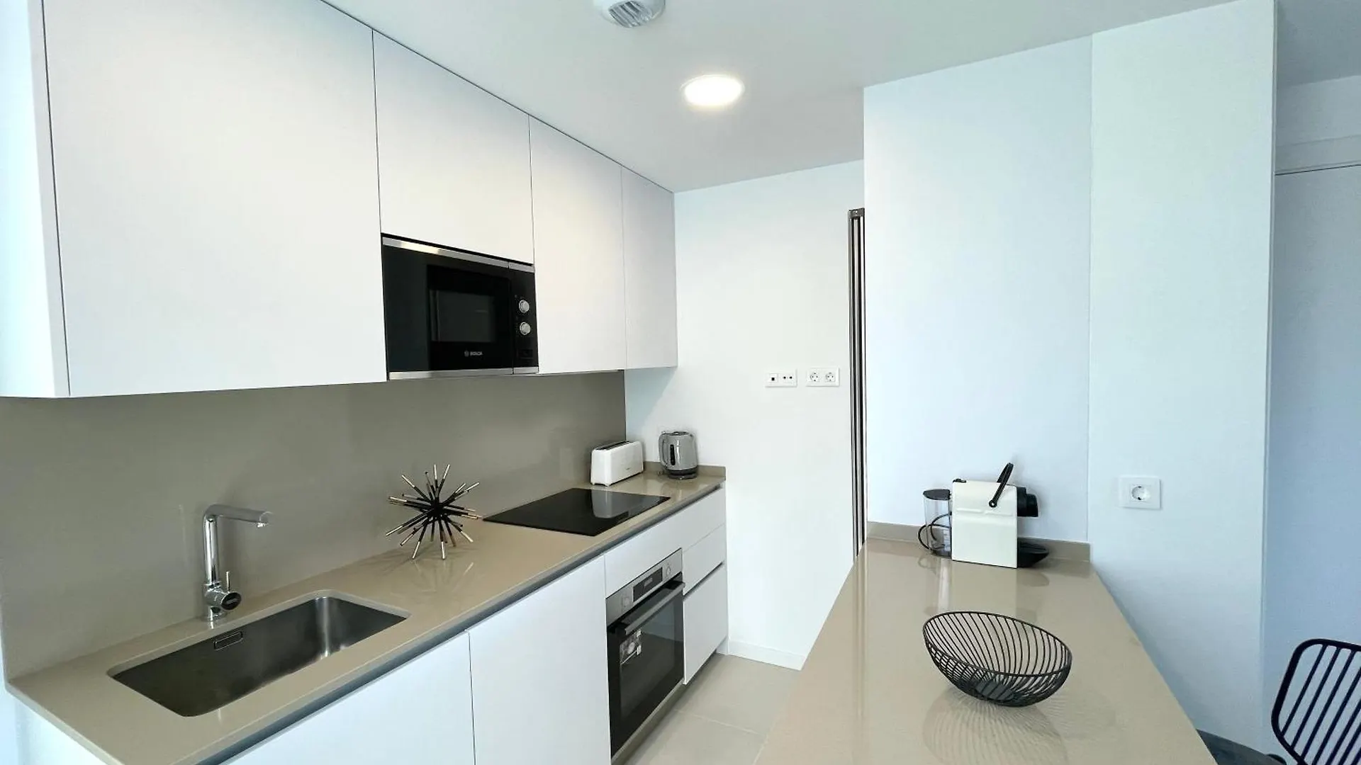 Majestic Apartment By The Beach, Fuengirola Spain